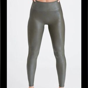 Spanx Olive Green Leggings Women’s Small No Front Seam Athleisure